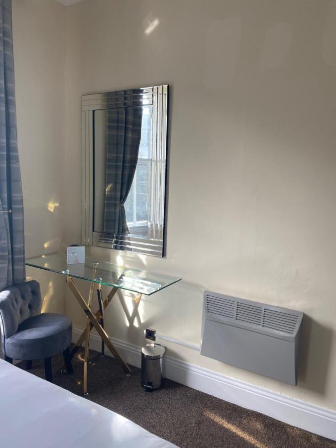Merewyke Boutique Luxury Family Apartment Sleeps 4 , Central Location 윈더미어 외부 사진
